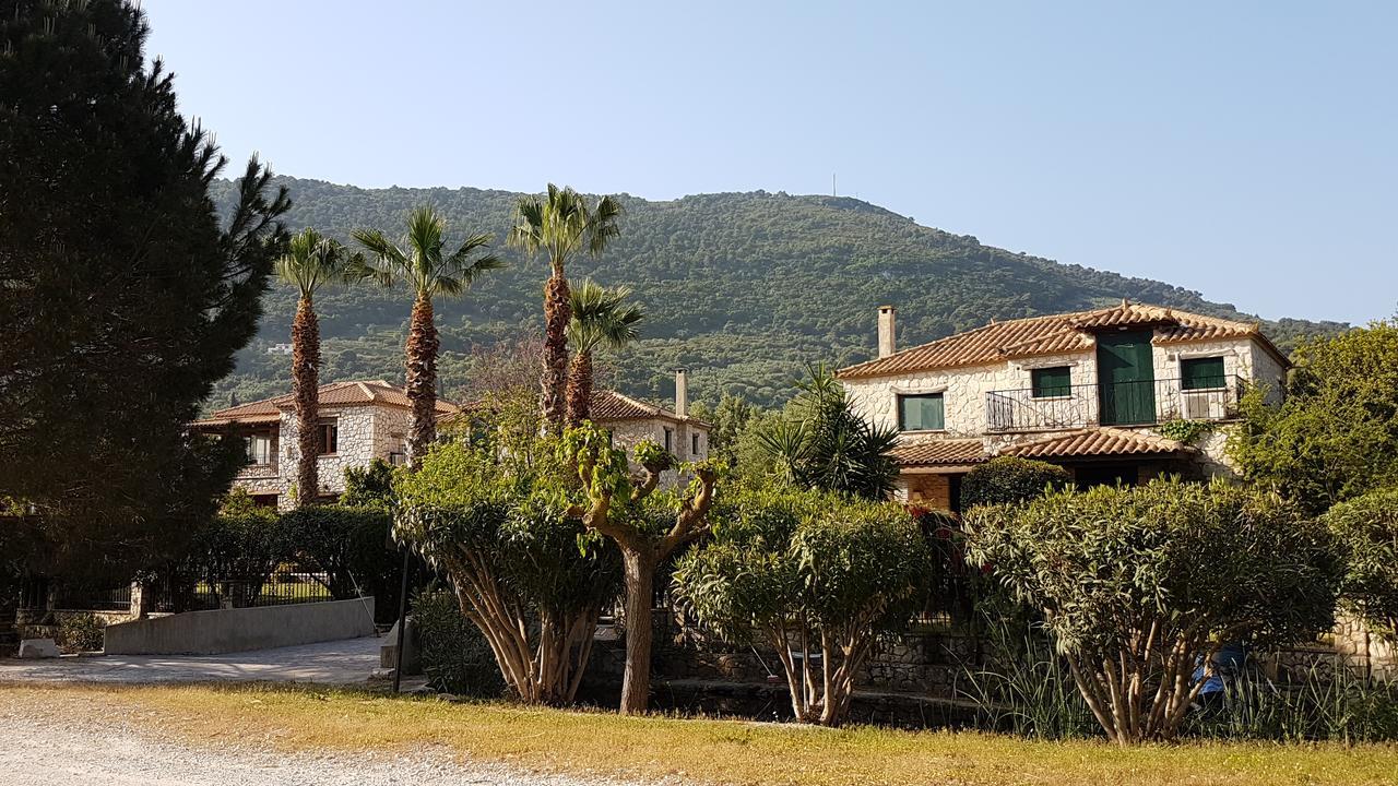 Castello Bellos Villas&Apartments Keri Exterior foto