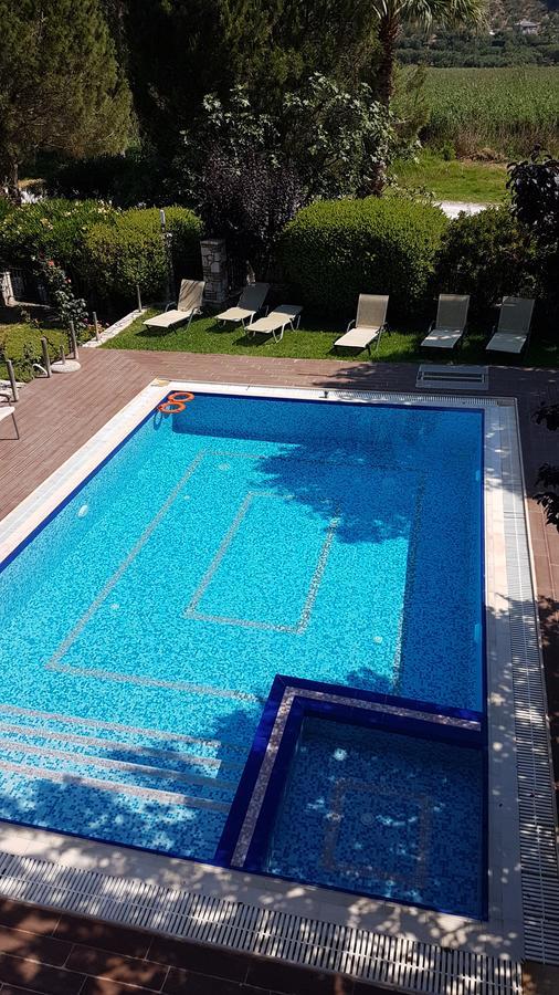 Castello Bellos Villas&Apartments Keri Exterior foto